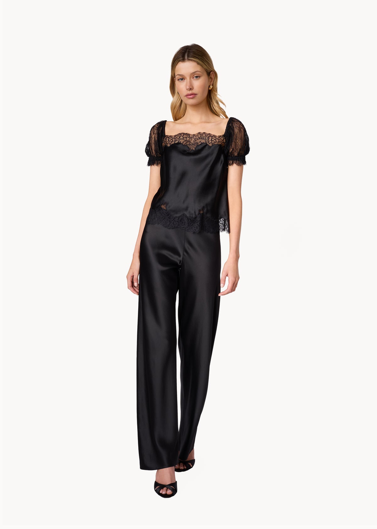 NIA TOP - BLACK
