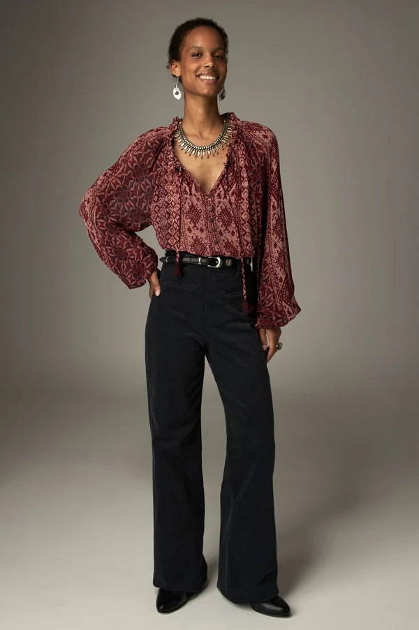 RED ROMBO-HANNAH BLOUSE - WINE