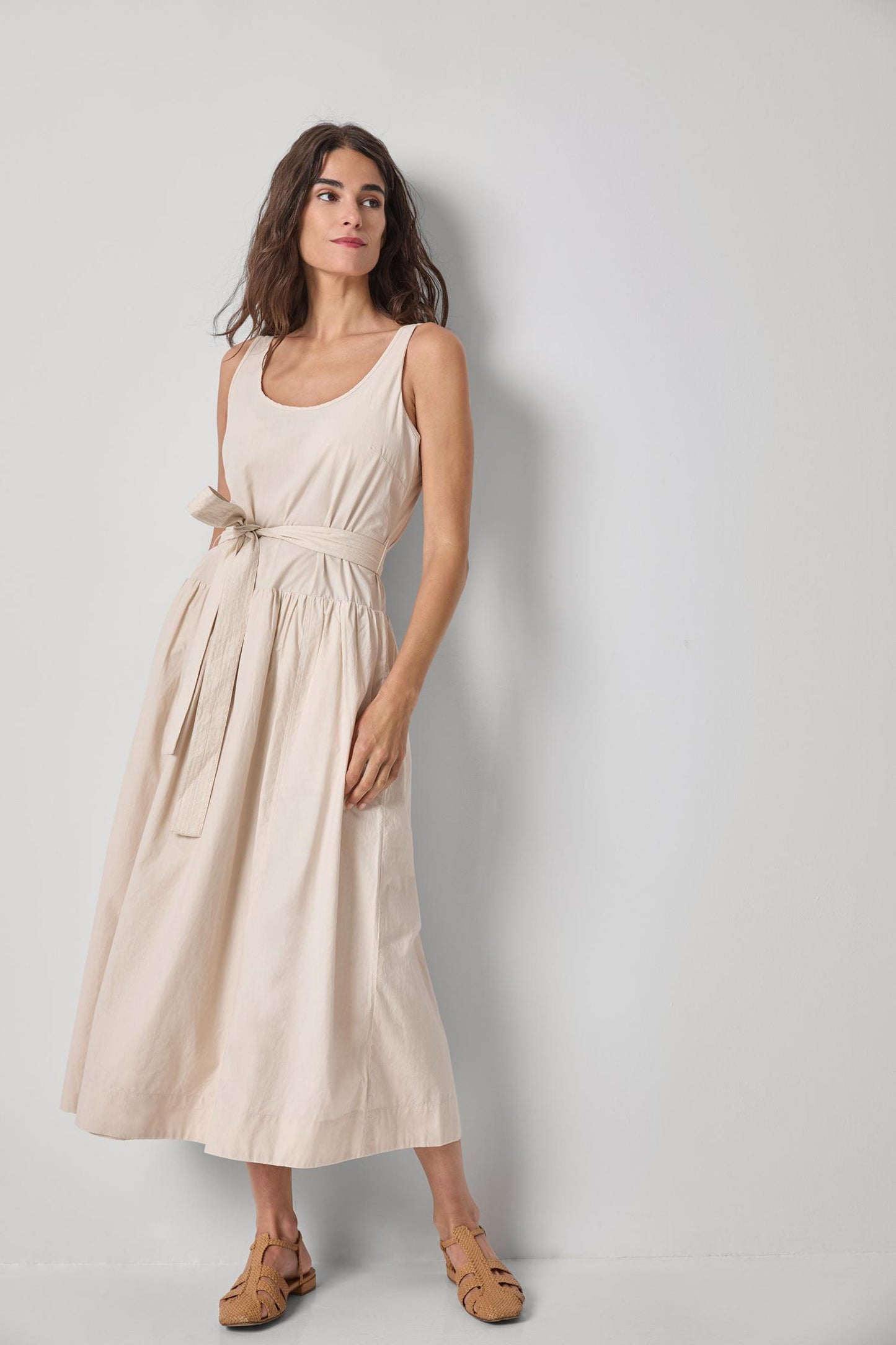 POPLIN MAXI YOKE DRESS - BAMBOO