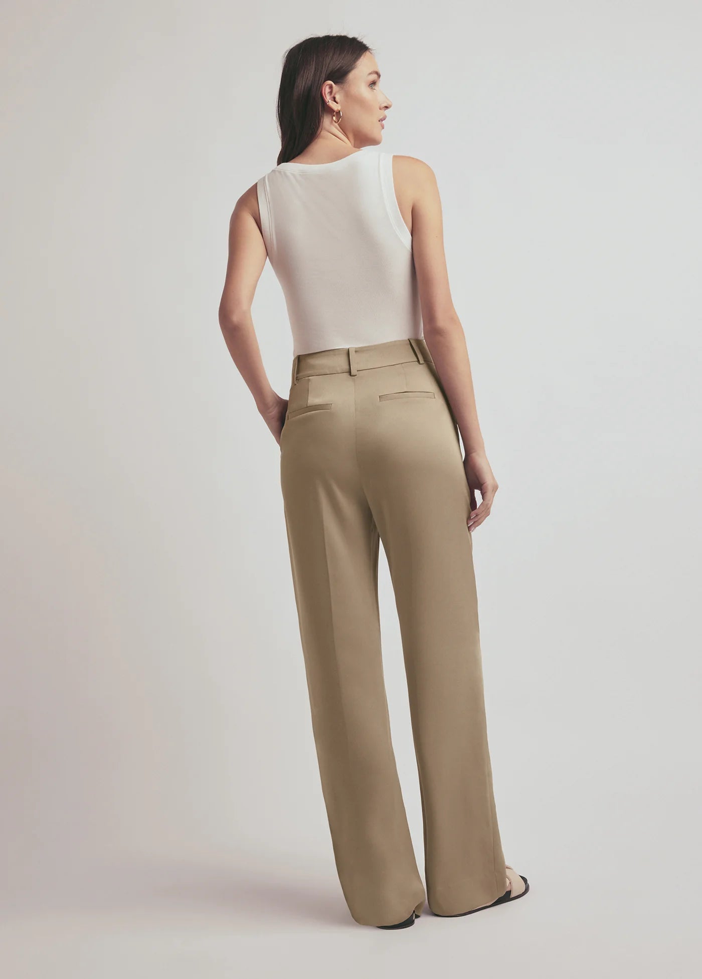 THE RIBBED TANK - WHITE