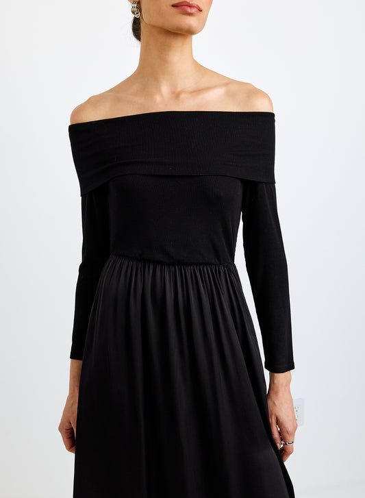 BRACELET LENGTH OFF SHOULDER DRESS - BLACK