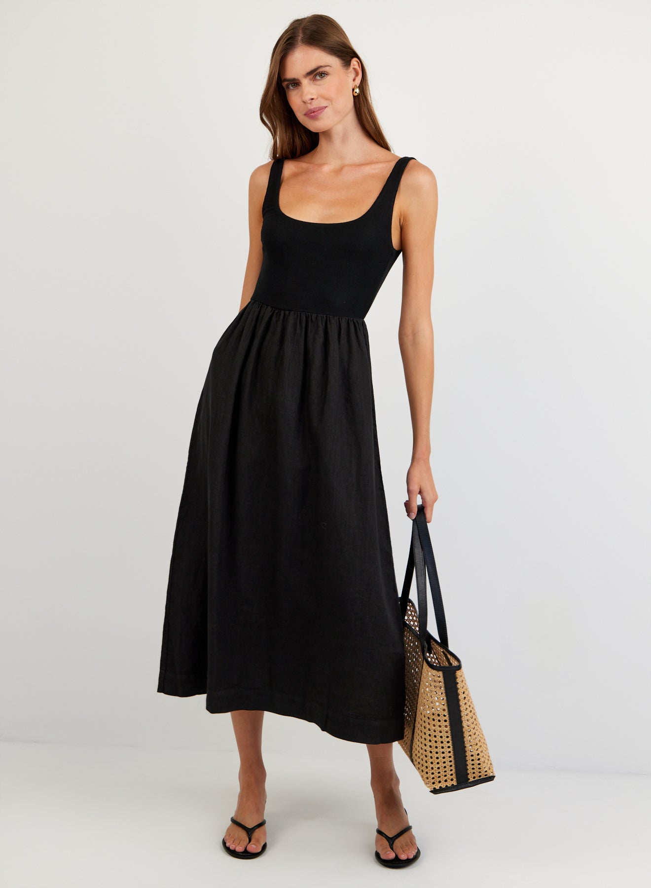 SLEEVELESS KNIT COMBO DRESS - BLACK