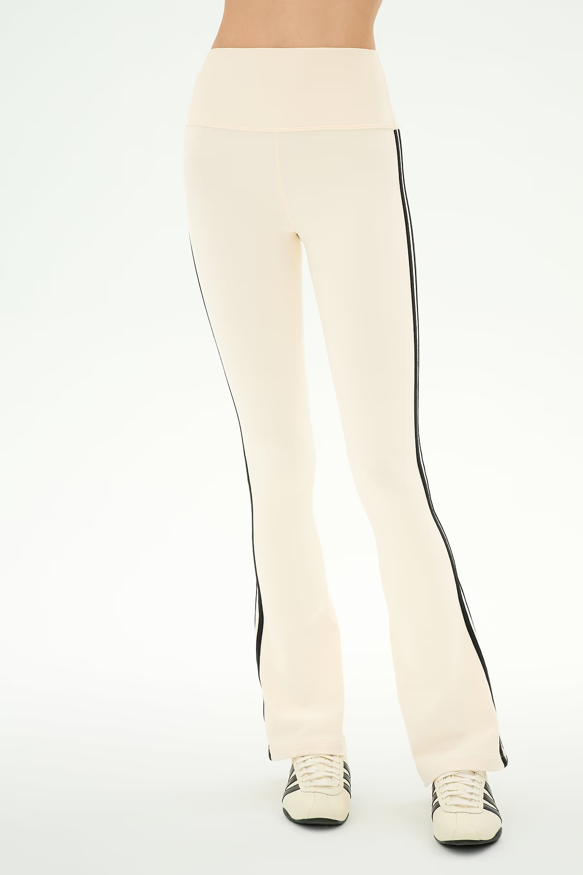 RAQUEL HIGH WAIST SUPPLEX FLARE 30 - CREME/BLACK