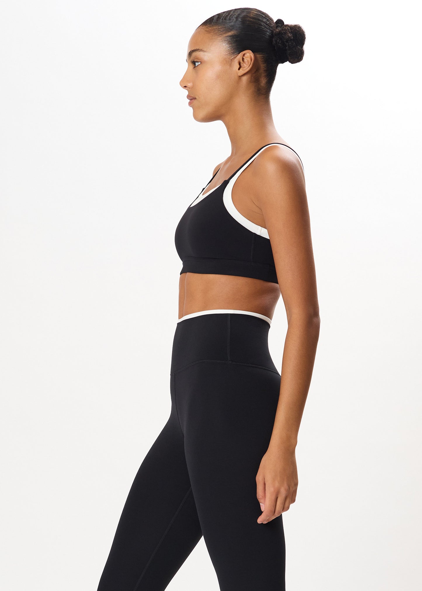 ELLIAH AIRWEIGHT DOUBLE LAYER BRA - BLACK/WHITE