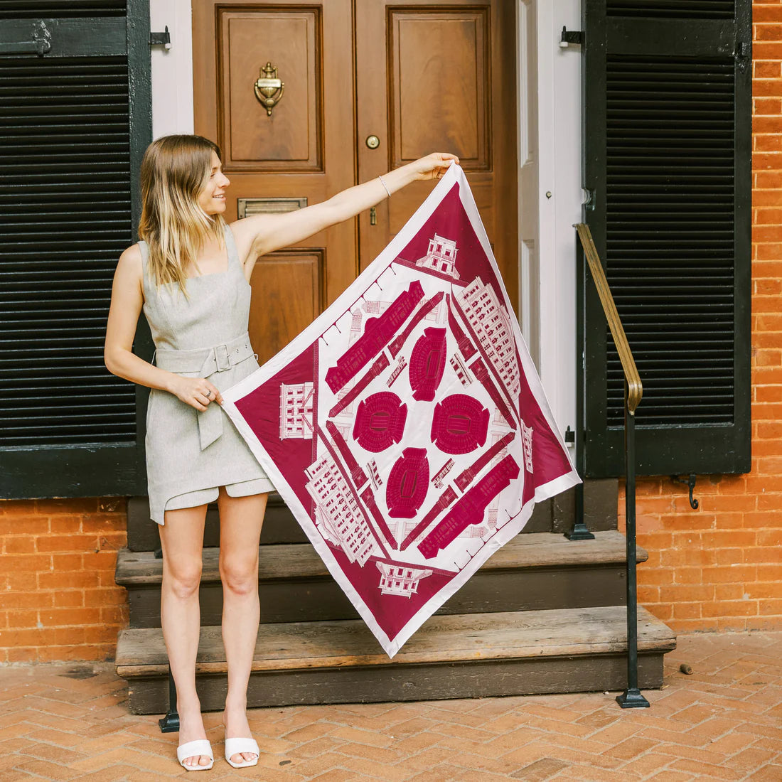 TUSCALOOSA CRIMSON SCARF
