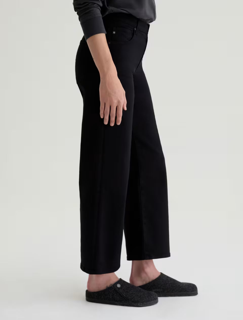 SAIGE WIDE LEG CROP - SUPER BLACK