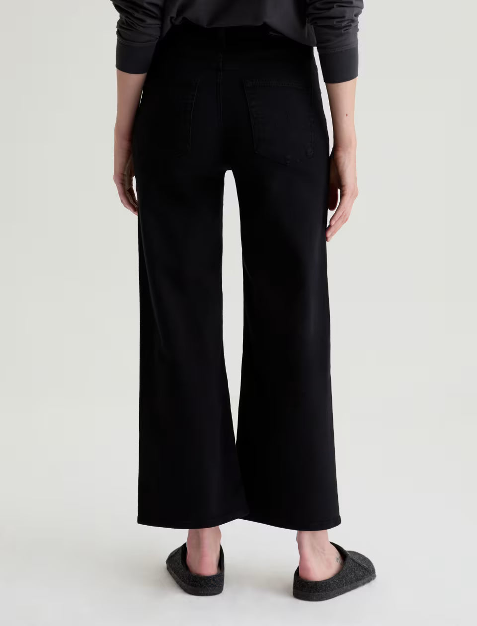 SAIGE WIDE LEG CROP - SUPER BLACK