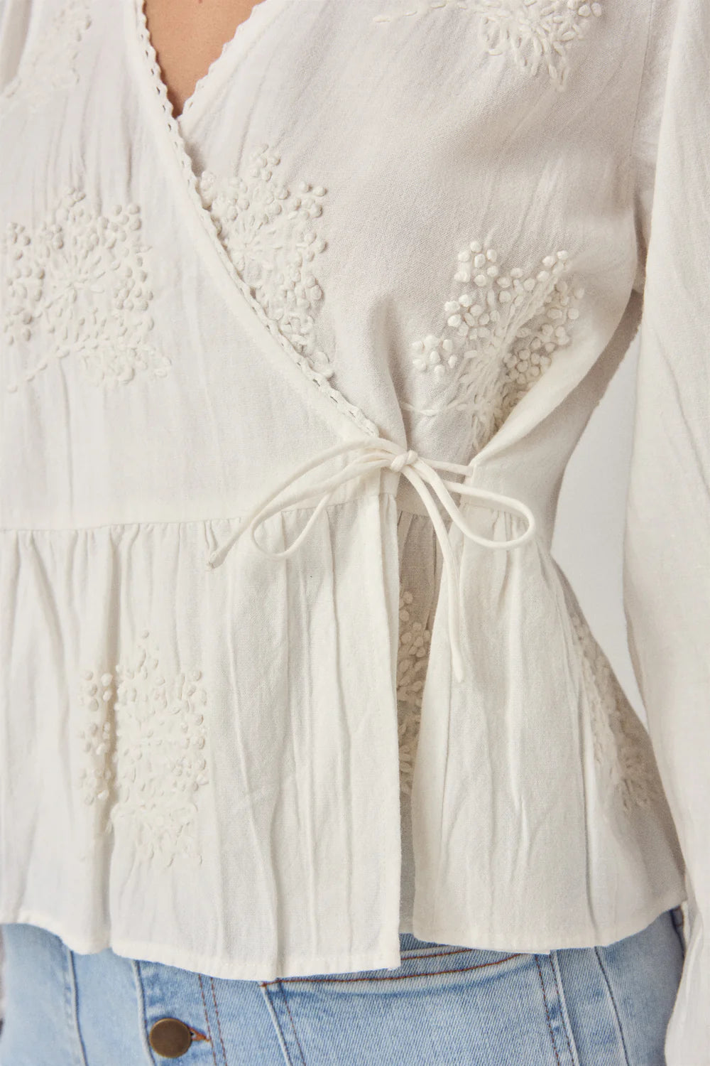 WHITE MAGNOLIA SALMA BLOUSE - PANNA COTTA