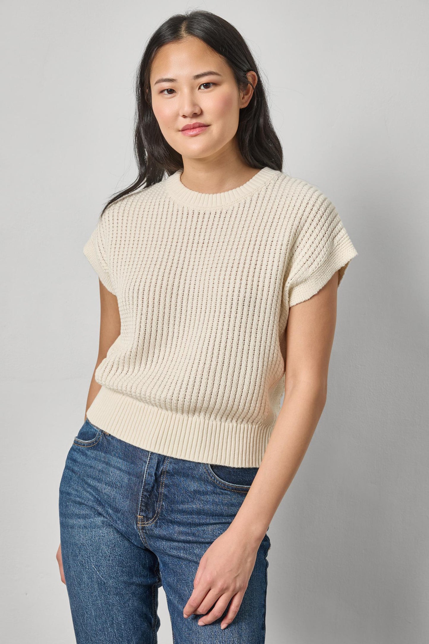 TEXTURED WEDGE SWEATER - OFF WHITE