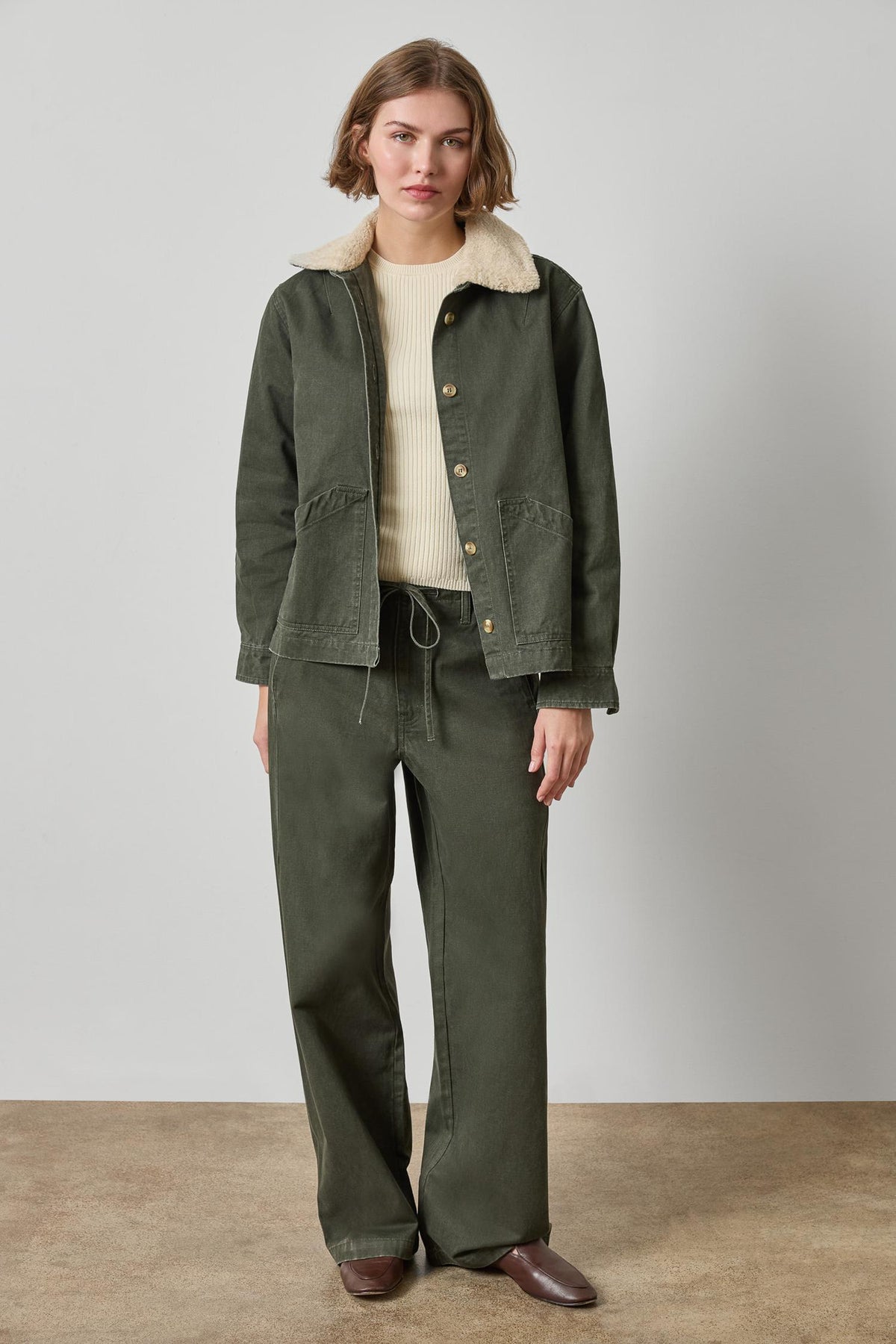 WASHED TWILL PLEAT BACK JACKET (JUNIPER)