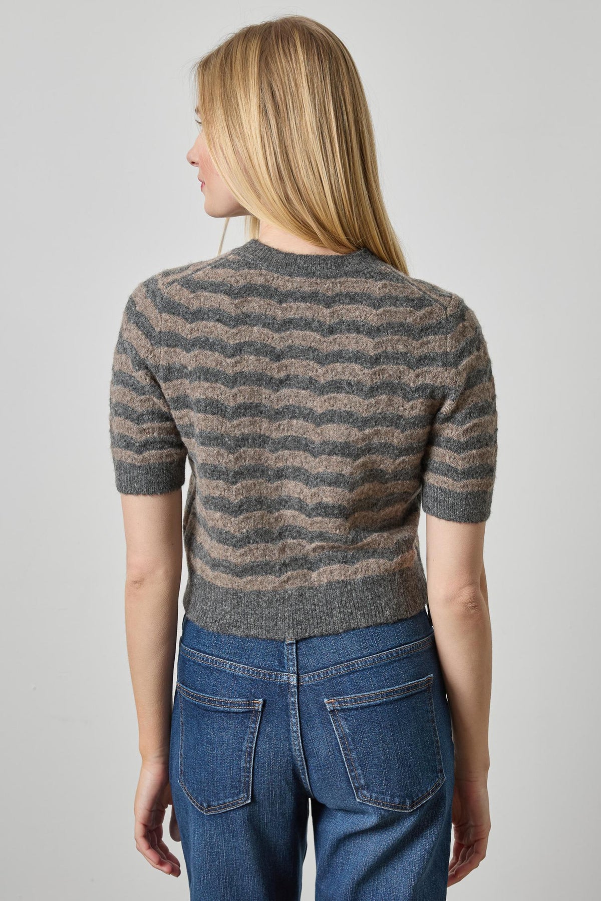 SHORT SLEEVE CREWNECK CARDIGAN (GRAPHITE STRIPE)