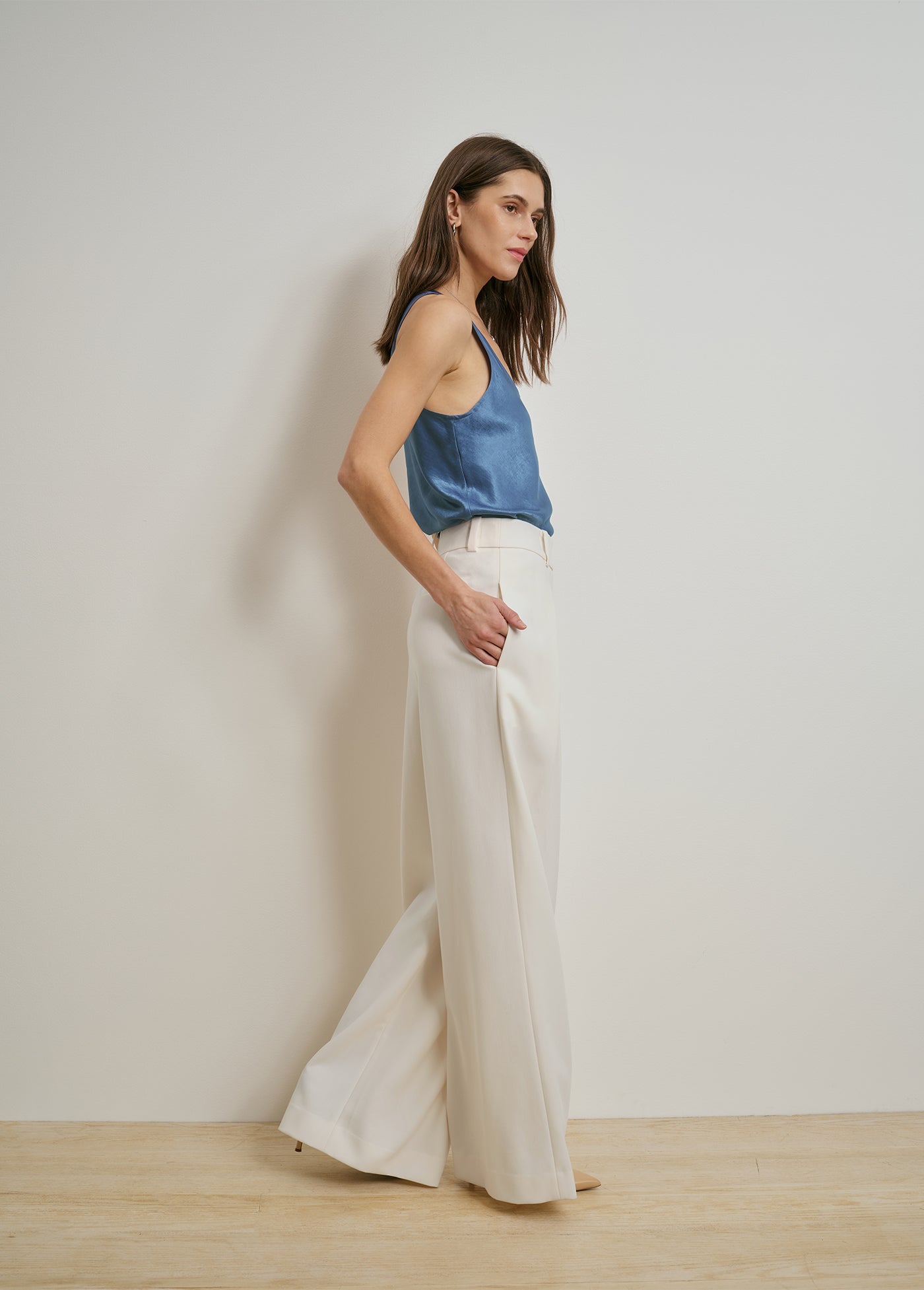 THE CLEAN CUT TANK - RIVER BLUE