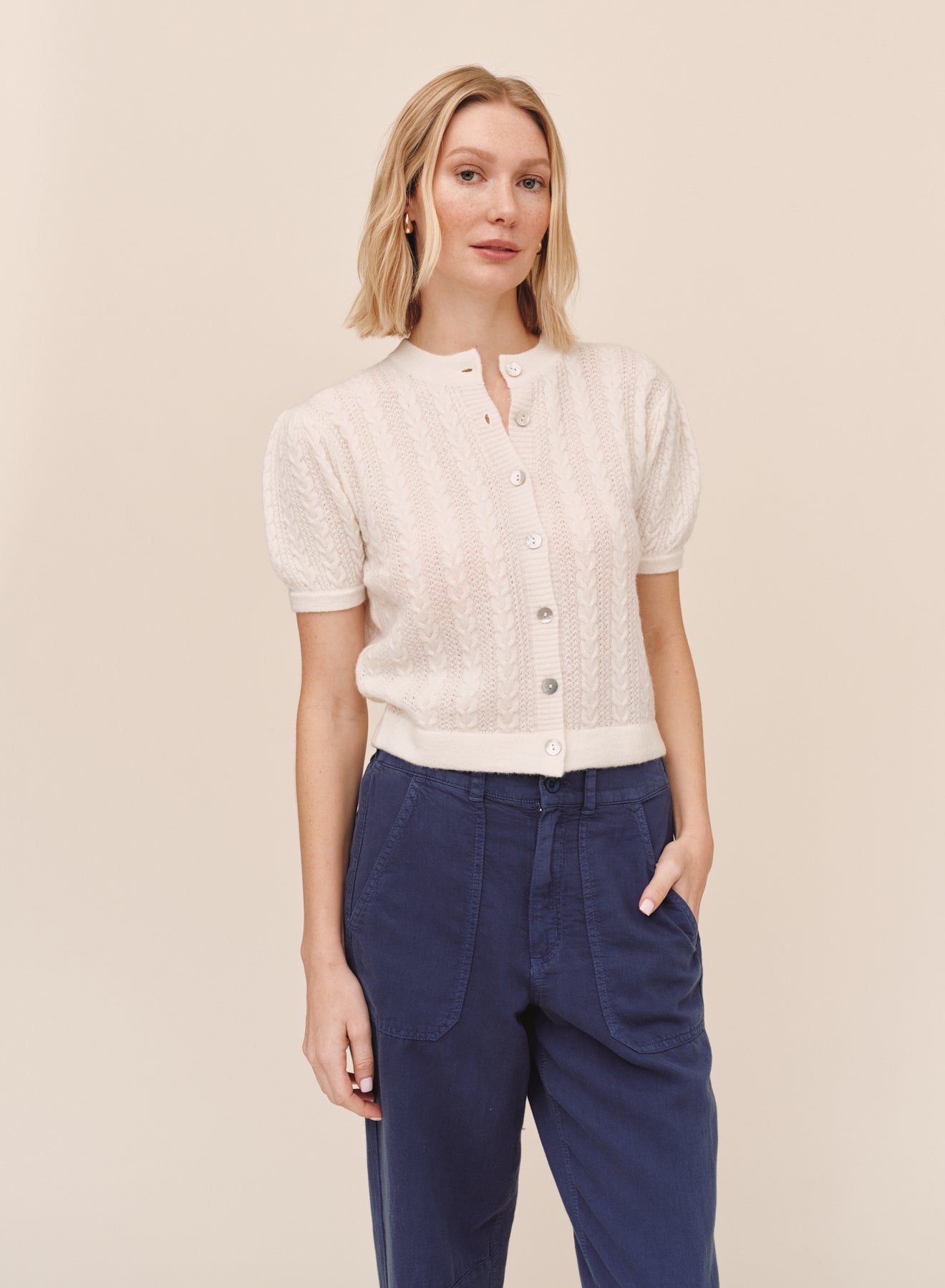 SHORT SLEEVE CARDIGAN - IVORY