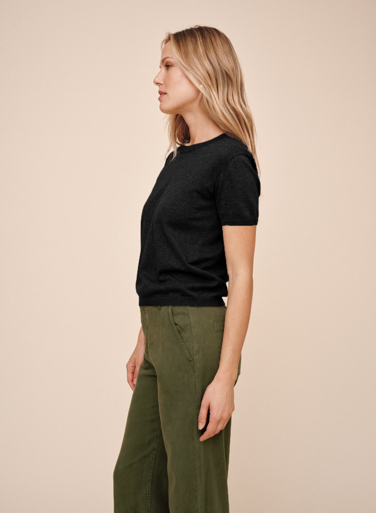 SHORT SLEEVE CREW NECK KNIT TOP - VINTAGE BLACK