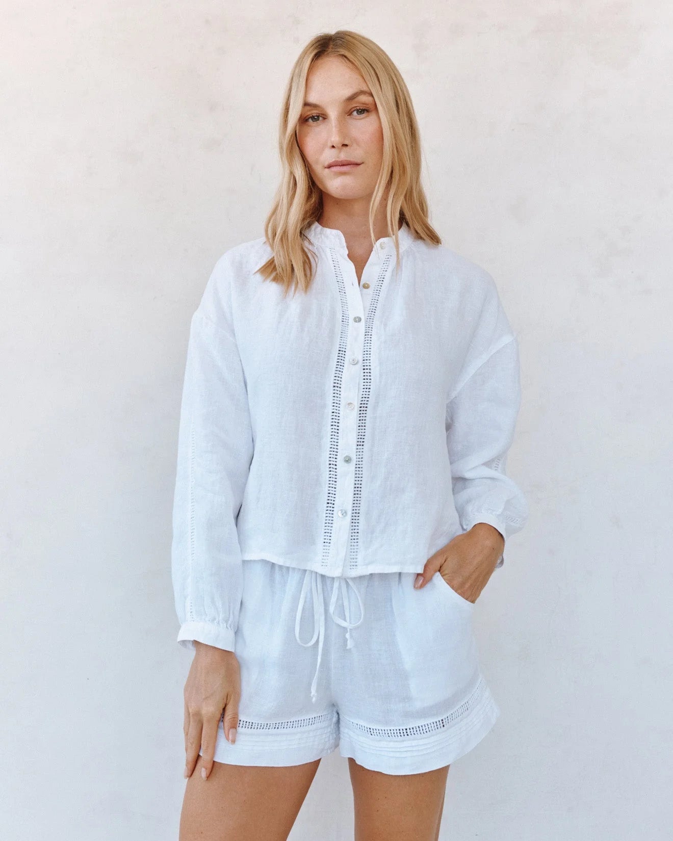 MANDARIN COLLAR TRIMMED BUTTON DOWN - WHITE