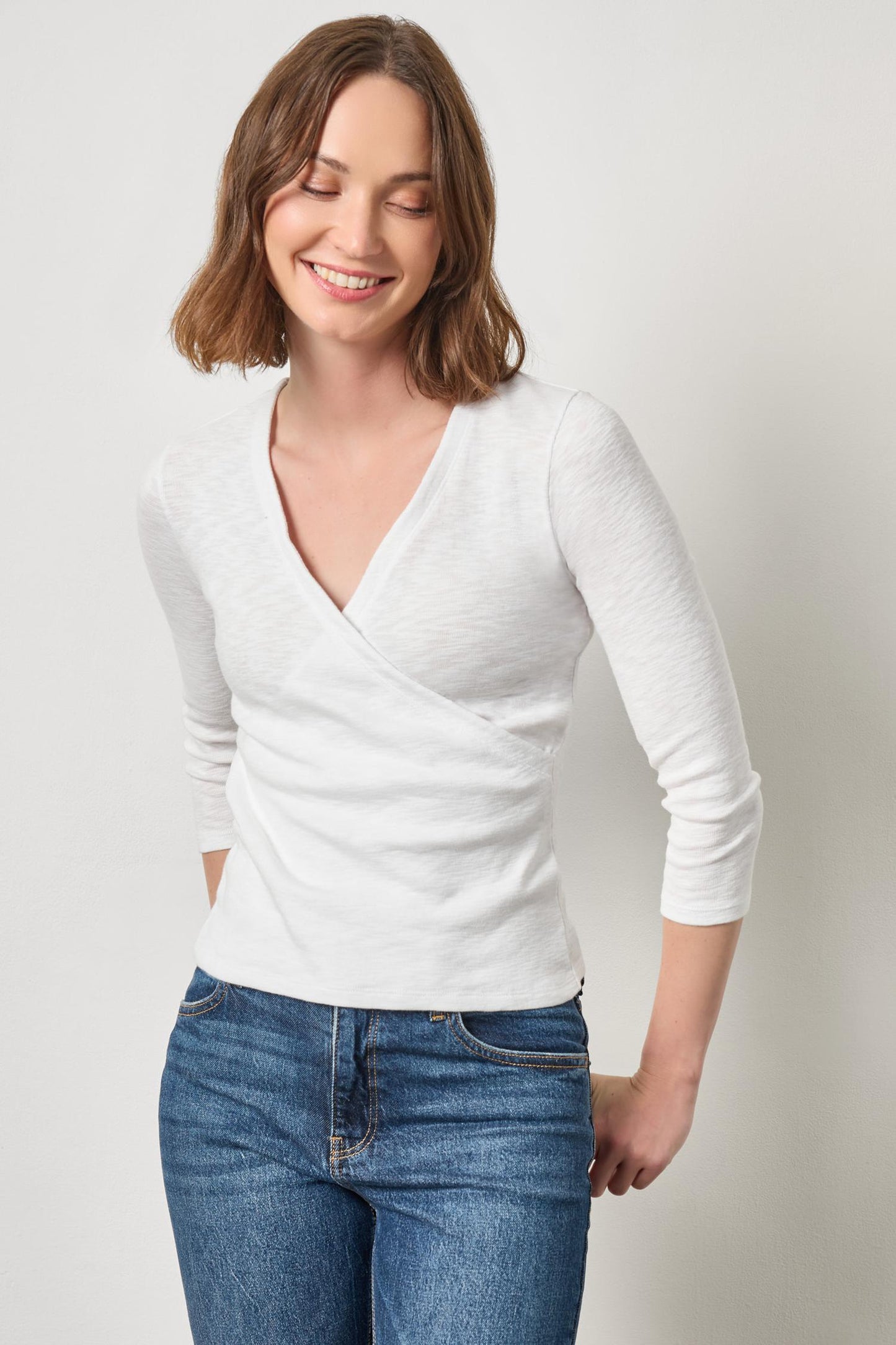 RIBBED SLUB 3/4 SLEEVE SURPLICE - WHITE