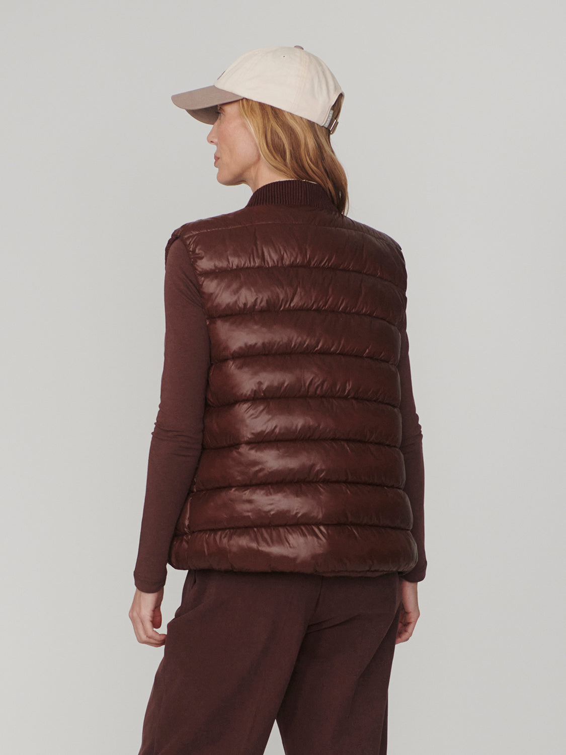 COLWYN SHORT BOXY GILET - BROWN STONE