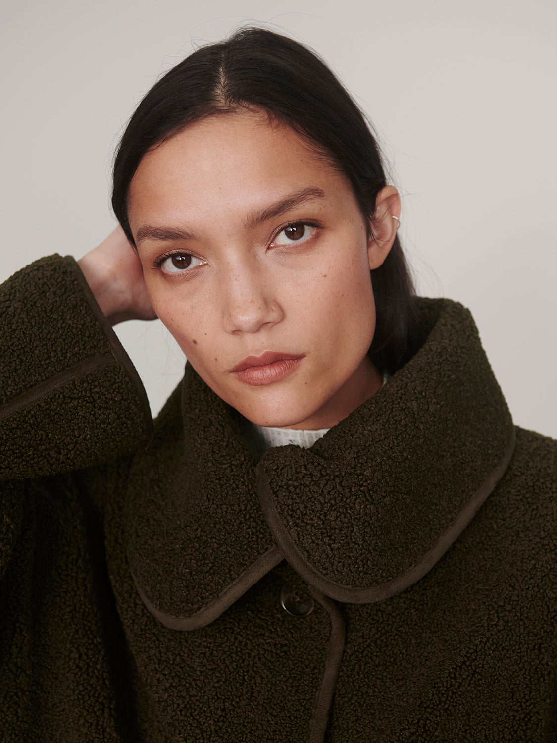 KELLAN SHORT BOXY JACKET - OLIVE BARK