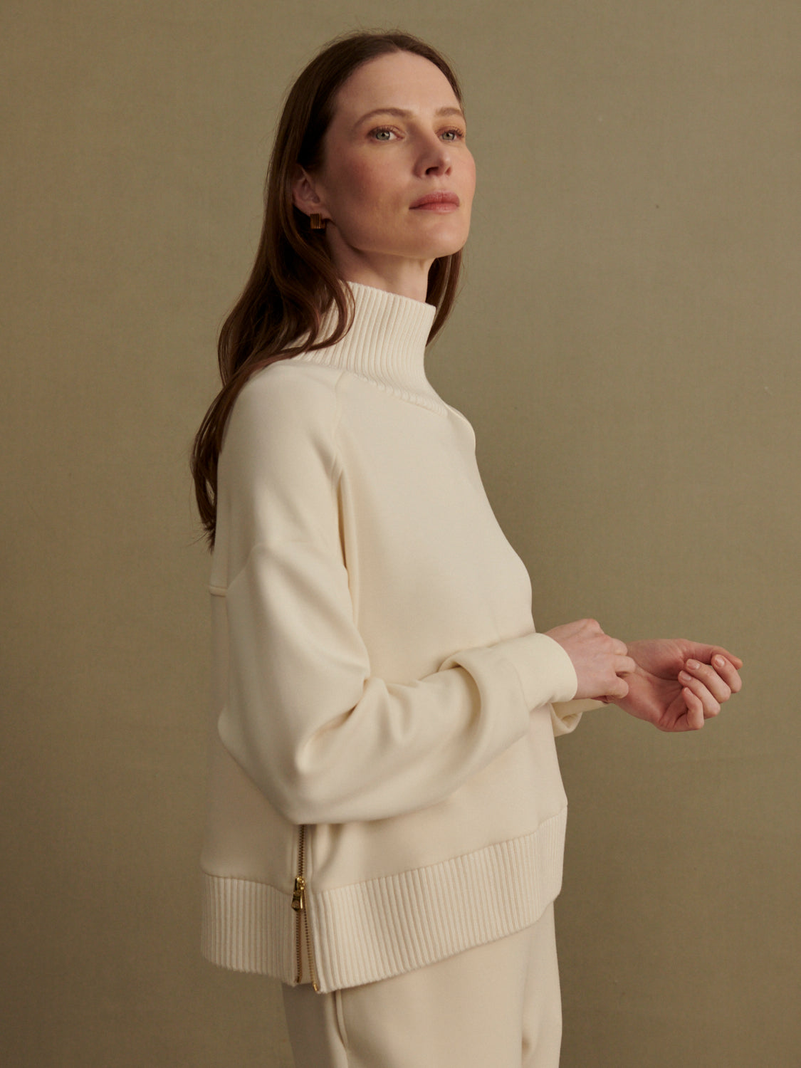 CELIA HIGH NECK CROP SWEAT - PRISTINE